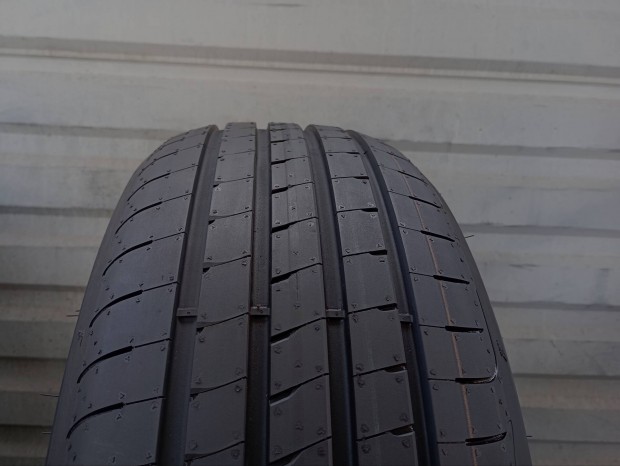 1 db új Goodyear Eagle F1 Asymmetric 5 225/45 R18 91Y nyárigumi