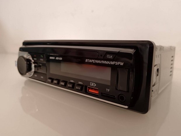 1 din usb bluetooth fejegység autórádió 4x80Watt