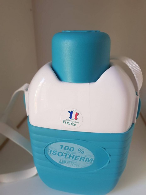 1 literes termosz pohárral vállra akasztható túra kirándulás
