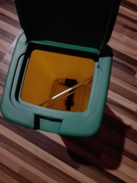 1 literes új önitatok eladók., nyúl nyulak