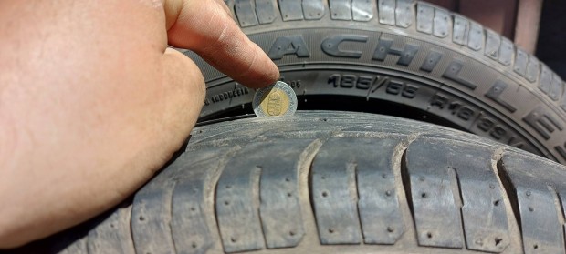 1 pár 185/55 R16 gumiabroncs