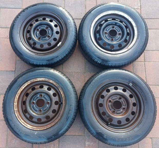 1 szett 13" Ford ker�k elad� !