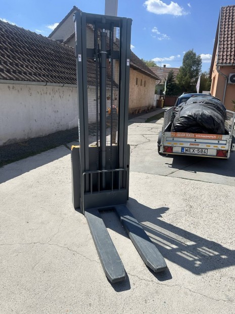 1 tonns Demandy 3,5m magasemels bka targonca