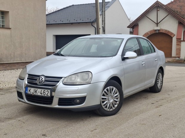 1 tulajdonostl vw jetta 1.6 benzin 