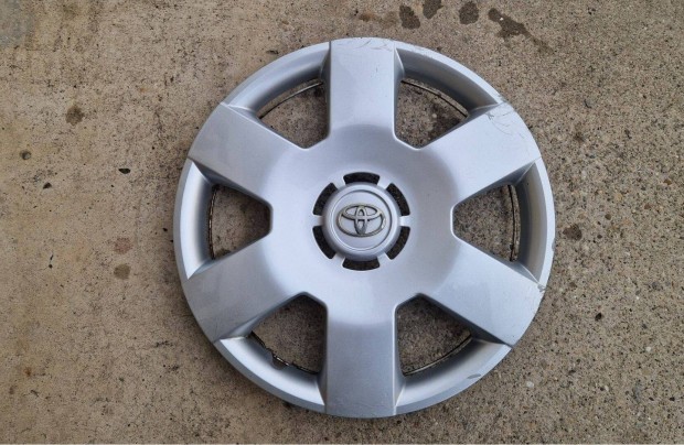 1db 14" Toyota gyri dsztrcsa