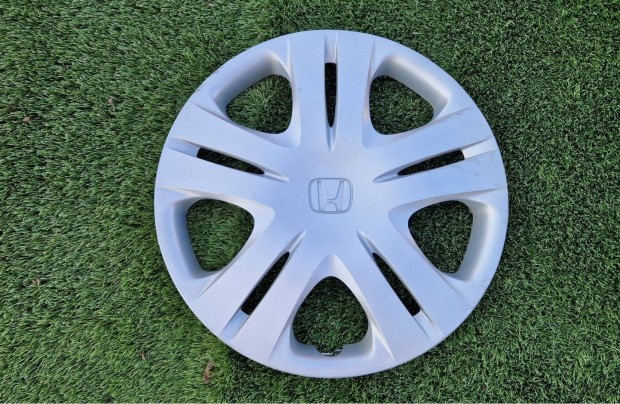 1db 15" Honda gy�ri d�szt�rcsa