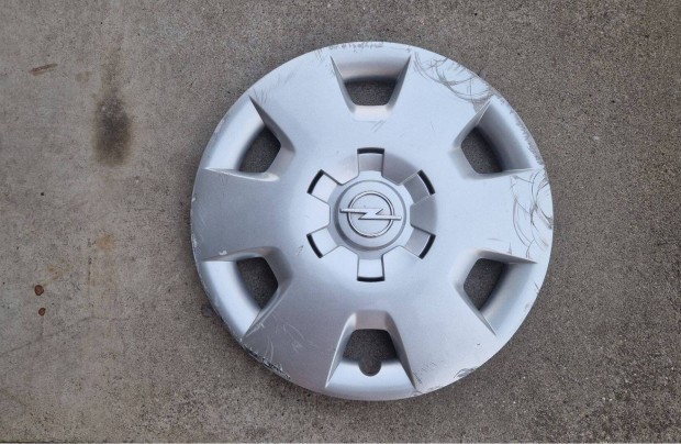 1db 15" Opel gyári dísztárcsa