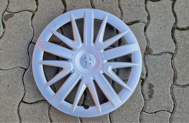 1db 15" Peugeot gyári dísztárcsa
