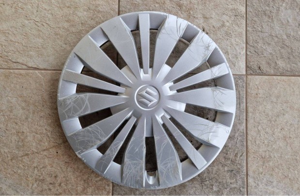 1db 15" Suzuki gyri dsztrcsa