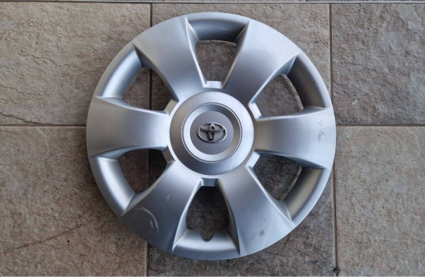 1db 15" Toyota gyri dsztrcsa