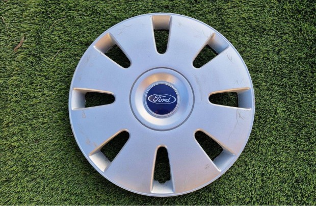 1db 16" Ford gy�ri d�szt�rcsa