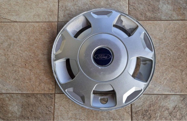 1db 16" Ford transit gyári dísztárcsa