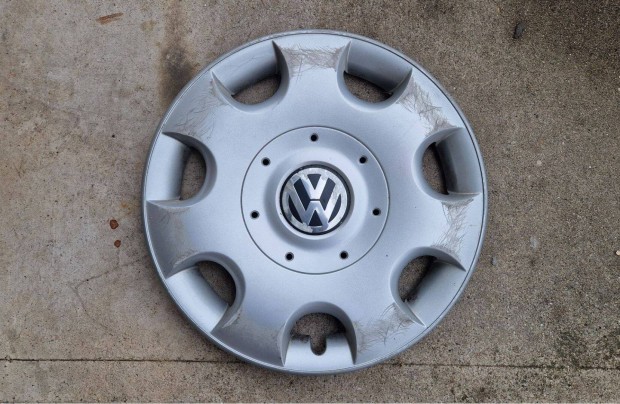 1db 16" VW Volkswagen gyári dísztárcsa