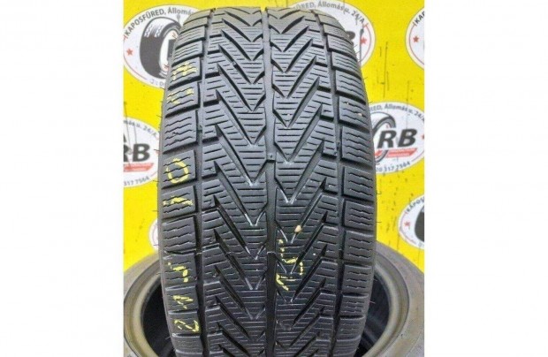 1db 215/40 r17 vredestein tli 6.5mm 8500 Ft