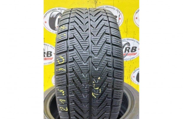 1db 215/40 r17 vredestein tli 6.5mm 8500 Ft