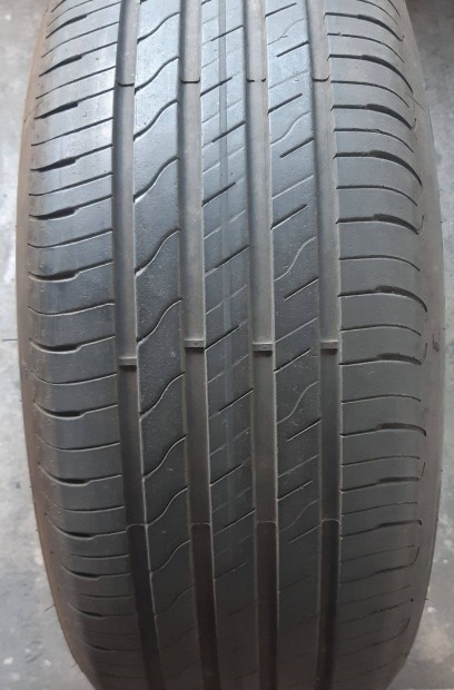 1db 215/55R17 98W Goodyear Efficientgripperformance2 nyárigumi