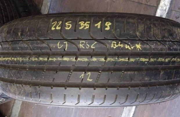 1db 225/35 r19 Pirelli RSC PZ 4 nyári 2012 7mm 10 000 Ft