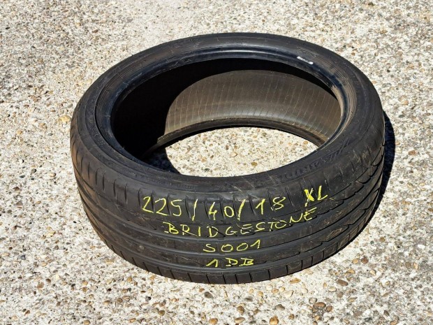 1db 225/40 R18 Bridgestone S001 nyári gumi 225/40R18
