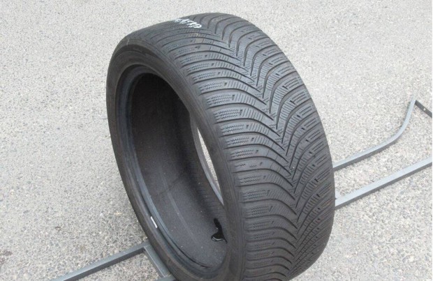 1db 225/45R17 Hankook Winter Icept RS2 téligumi pót kerék pót gumi