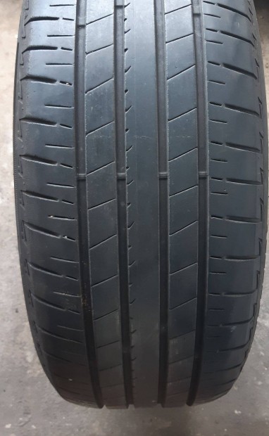 1db 225/45R19 92W Bridgestone T005A nyárigumi