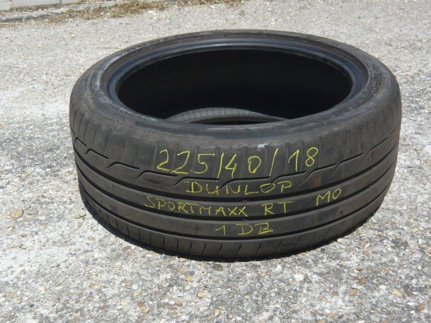 1db 225/45 R18 Dunlop Sportmaxx RT nyri gumi 225/45R18