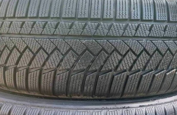 1db 225/55 r17 continental téli RSC 2018 7mm 20 000 Ft