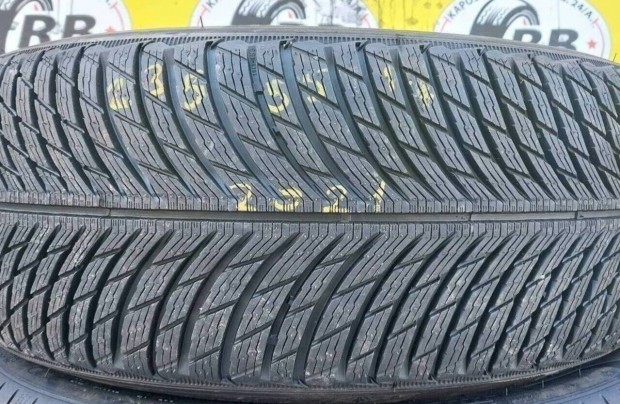 1db 235/55 r17 Michelin tli 2021 8mm 30 000 Ft