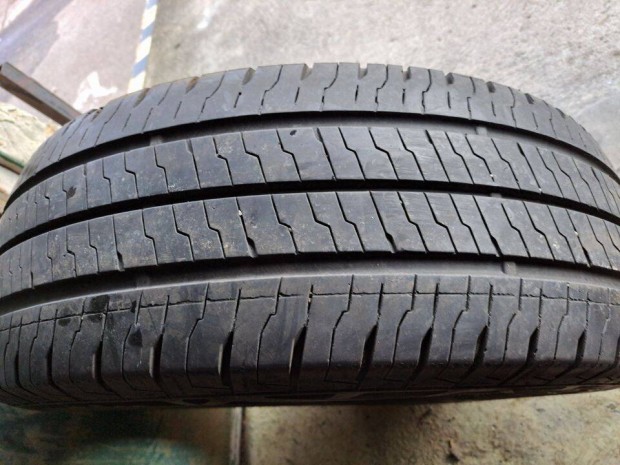 1db 235/65 R16C Continental Vancontact Eco nyári teherautó gumi eladó!