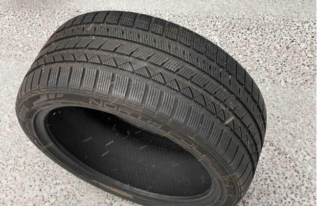 1db 245/40R18 Momo t�li gumi 18" p�t ker�k t�ligumi