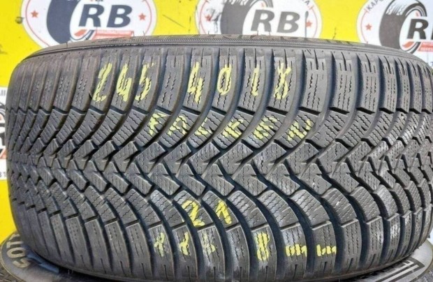 1db 245/40 r18 Falken téli 2021 8mm 30 000 Ft