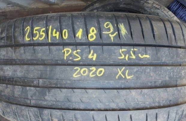1db 255/40 r18 Michelin Pilot Sport 4 nyári 2020 5,5mm 12700 Ft