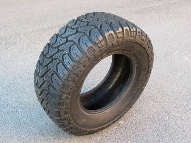 1db 325/65R18 Mickey Thompson 18" terep gumi 4x4 Off Road