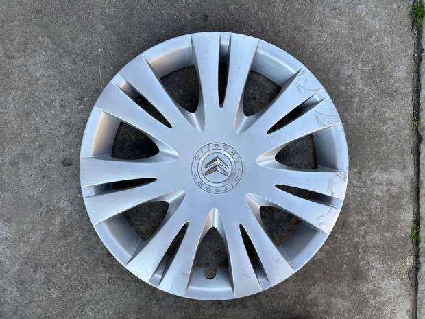 1db Citroen 16-os gy�ri diszt�rcsa!