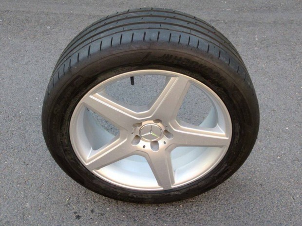 1db Mercedes 19" felni ptkerk 5x112 Hankook 255/45R19 nyri gumi AMG