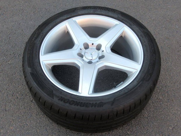 1db Mercedes 19" felni ptkerk 5x112 Hankook 255/45R19 nyri gumi AMG