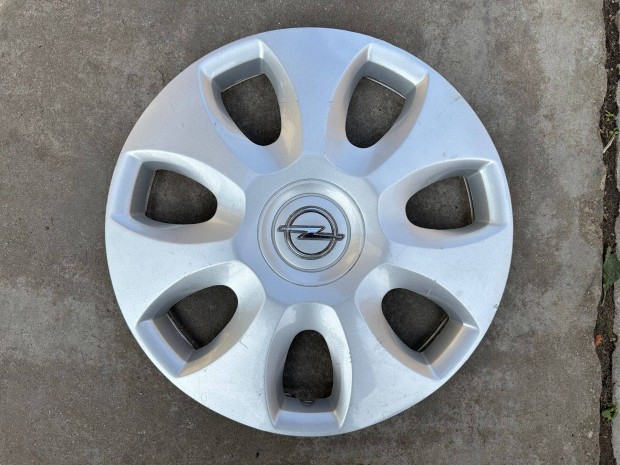 1db Opel 15-ös gyári disztárcsa eladó!