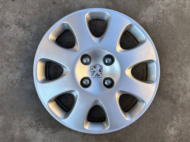 1db Peugeot 15-s disztrcsa elad!