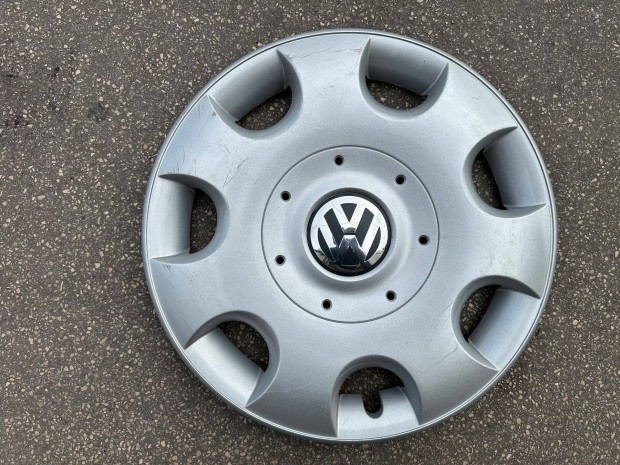 1db Volkswagen 16-os gyári disztárcsa!