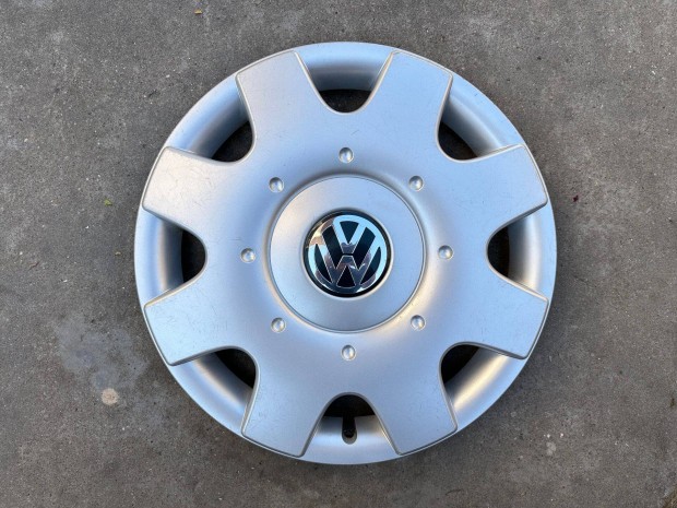 1db Volkswagen 16-os gyri disztrcsa szp llapotban!