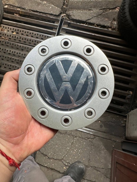 1db Volkswagen alufelni gyári közép kupak!