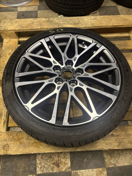 1db!!! Gy�ri 18" Kia. Alufelni 225/40 R18 gumival