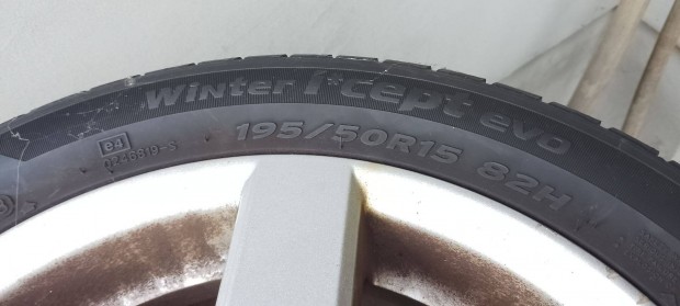 1db felni+gumi pótkeréknek 195/R15 BA.T 6Jx12H2