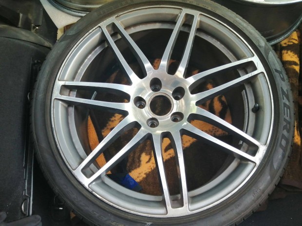 1db srlt hibs Audi A8 S8 gyri alufelni felni 9x20 ET37 5x112