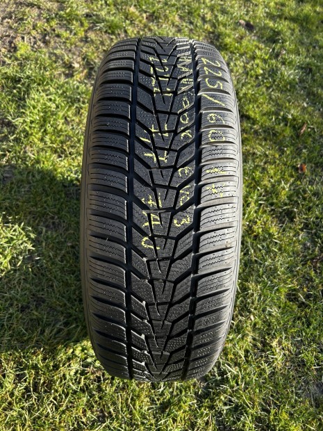 1db t�li 225/60 r17 Hankook Winter icept Evo3 225 60 17 225/60r17