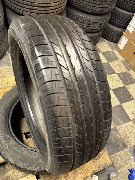 1db j 225/55 R18 Yokohama Bluearth E70