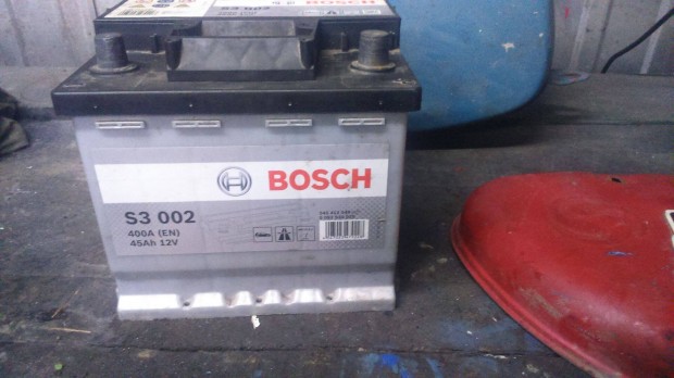 1ves Bosch 45Ah Akkumultor Aksi (Postzom is)