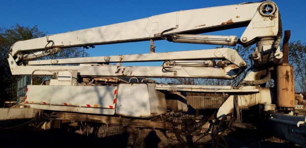 2000 �pg�p beton pumpa szivattyu alkatr�szek pumpa szivattyu 4x4 oszt�