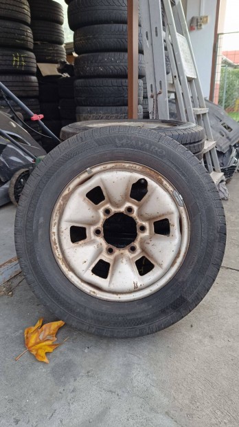 2000 Toyota Hiace (4x4) kerk szett