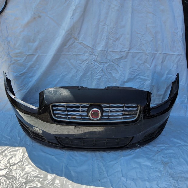 200151 Fiat Croma 2008-2010 elsől ökhárító, a képen látható