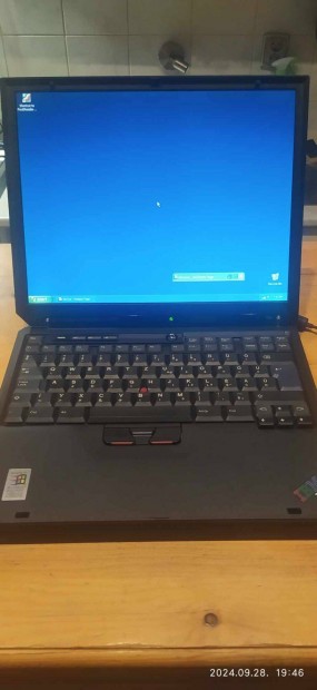 2001-es IBM Think pad R30